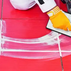 Dlaczego fuga się wymywa? Odkryj przyczyny i jak temu zapobiec